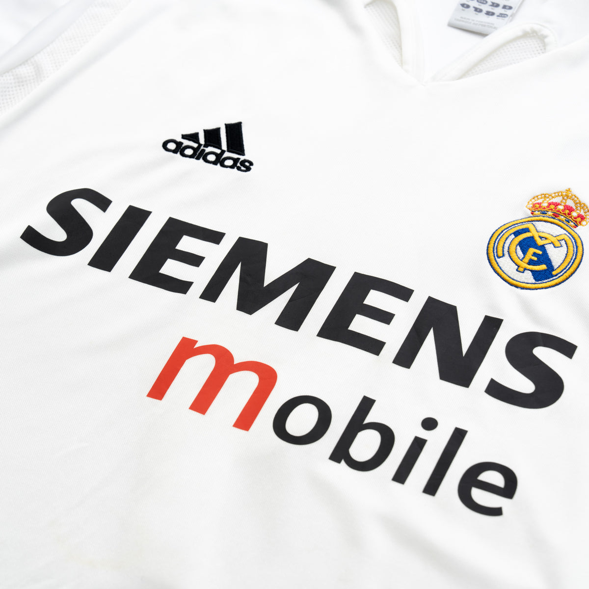 REAL MADRID · 2004–05 | HOME