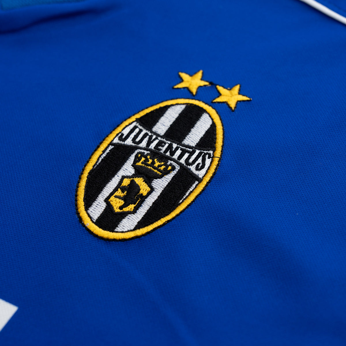 JUVENTUS · 1999–00 | AWAY