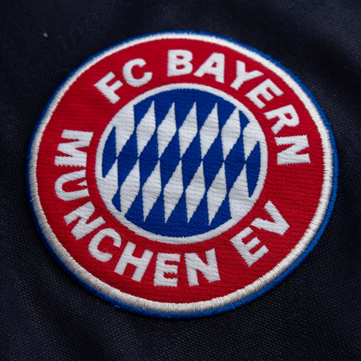 BAYERN MÜNCHEN · 1997–98 | HOME