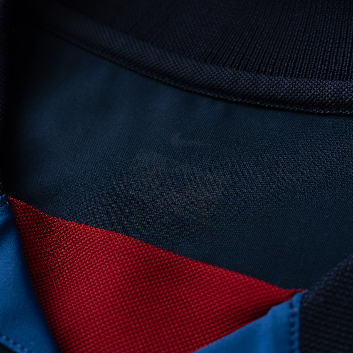 BARCELONA · 2003–04 | AWAY